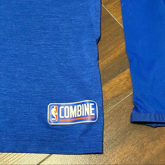 GOLDEN STATE WARRIORS Under Armour COMBINE HOODIE - Picture 3 of 6
